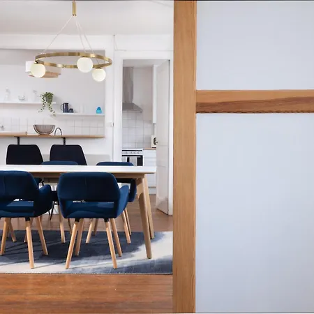 Avec Vue Sur Le Port Apartman *