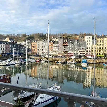 Apartment Avec Vue Sur Le Port *